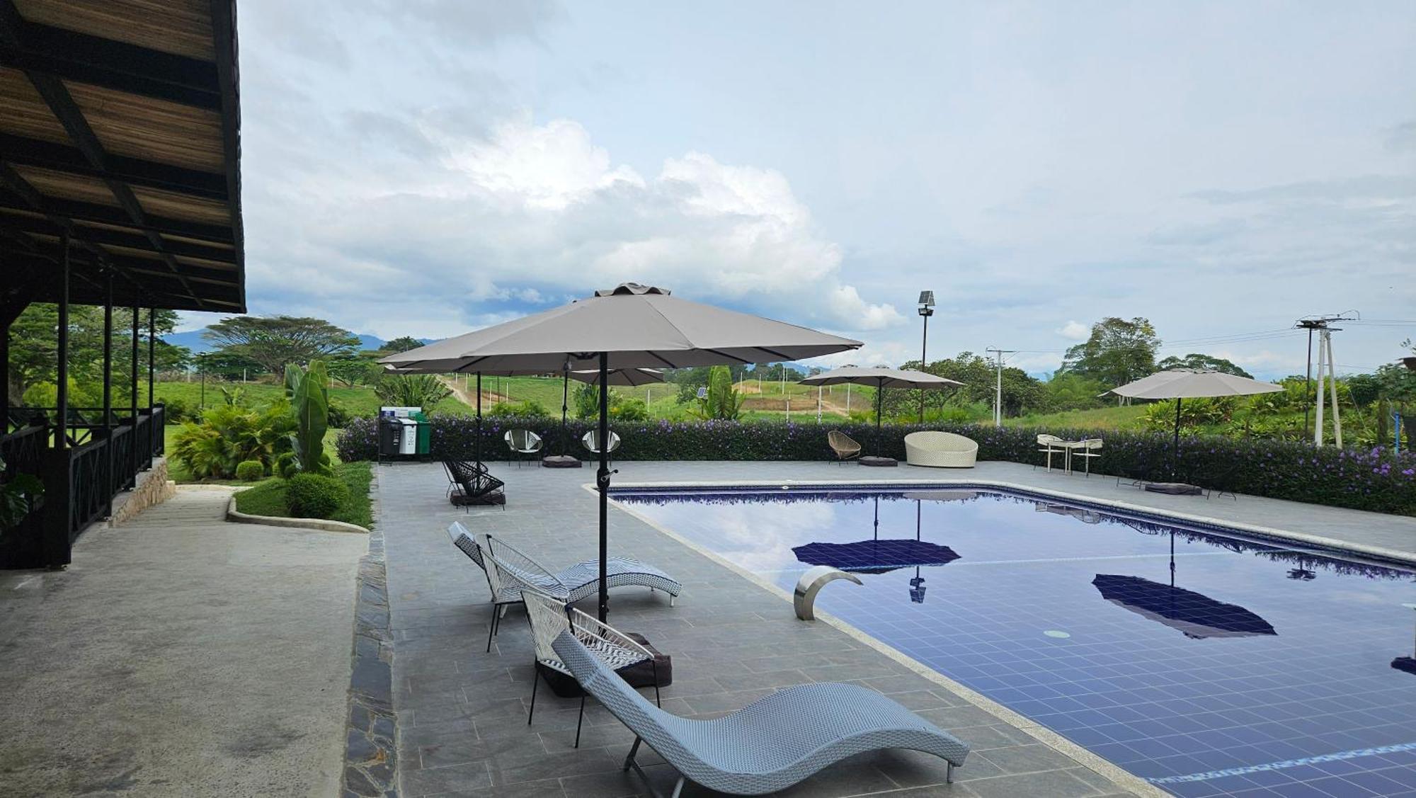 Hotel El Cielo En La Tierra Alcalá 外观 照片