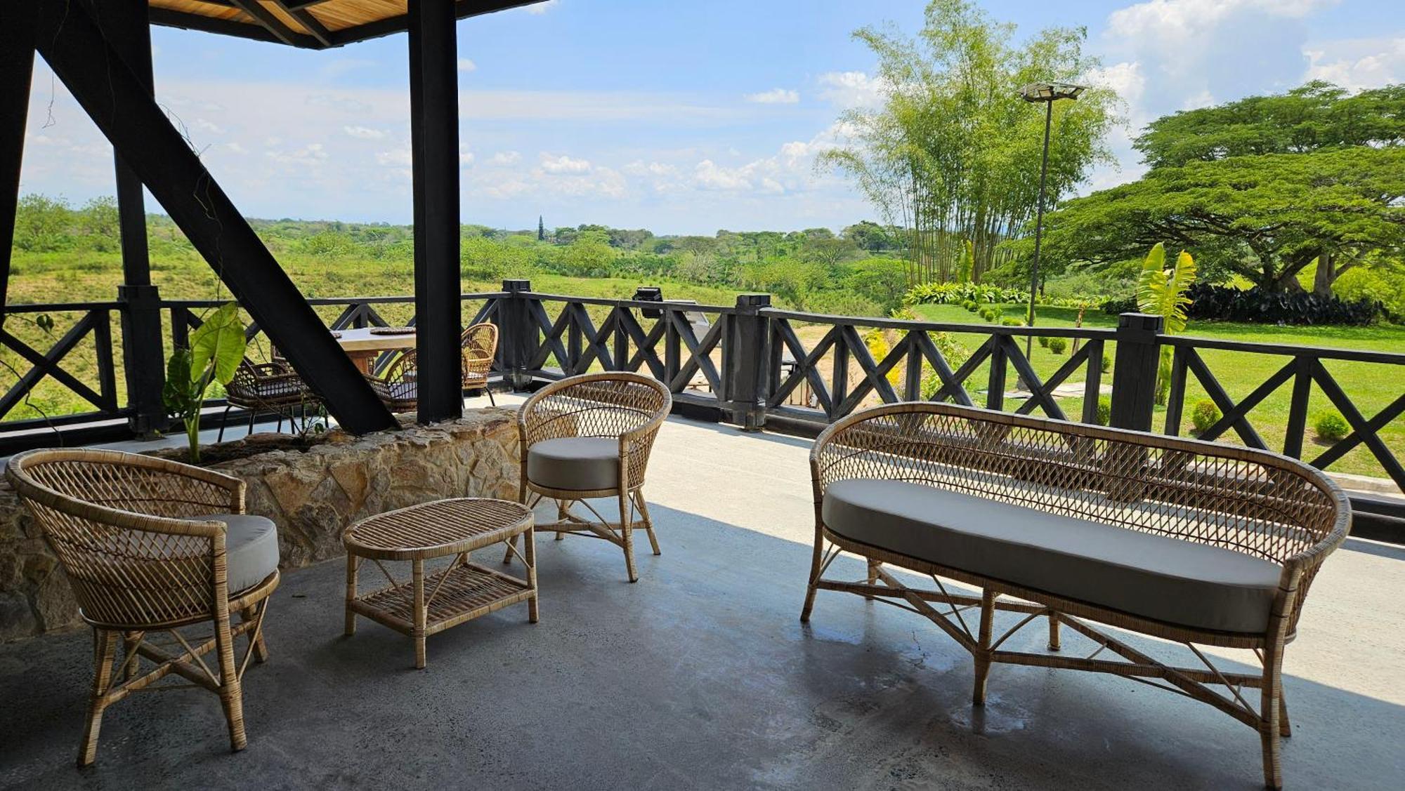 Hotel El Cielo En La Tierra Alcalá 外观 照片