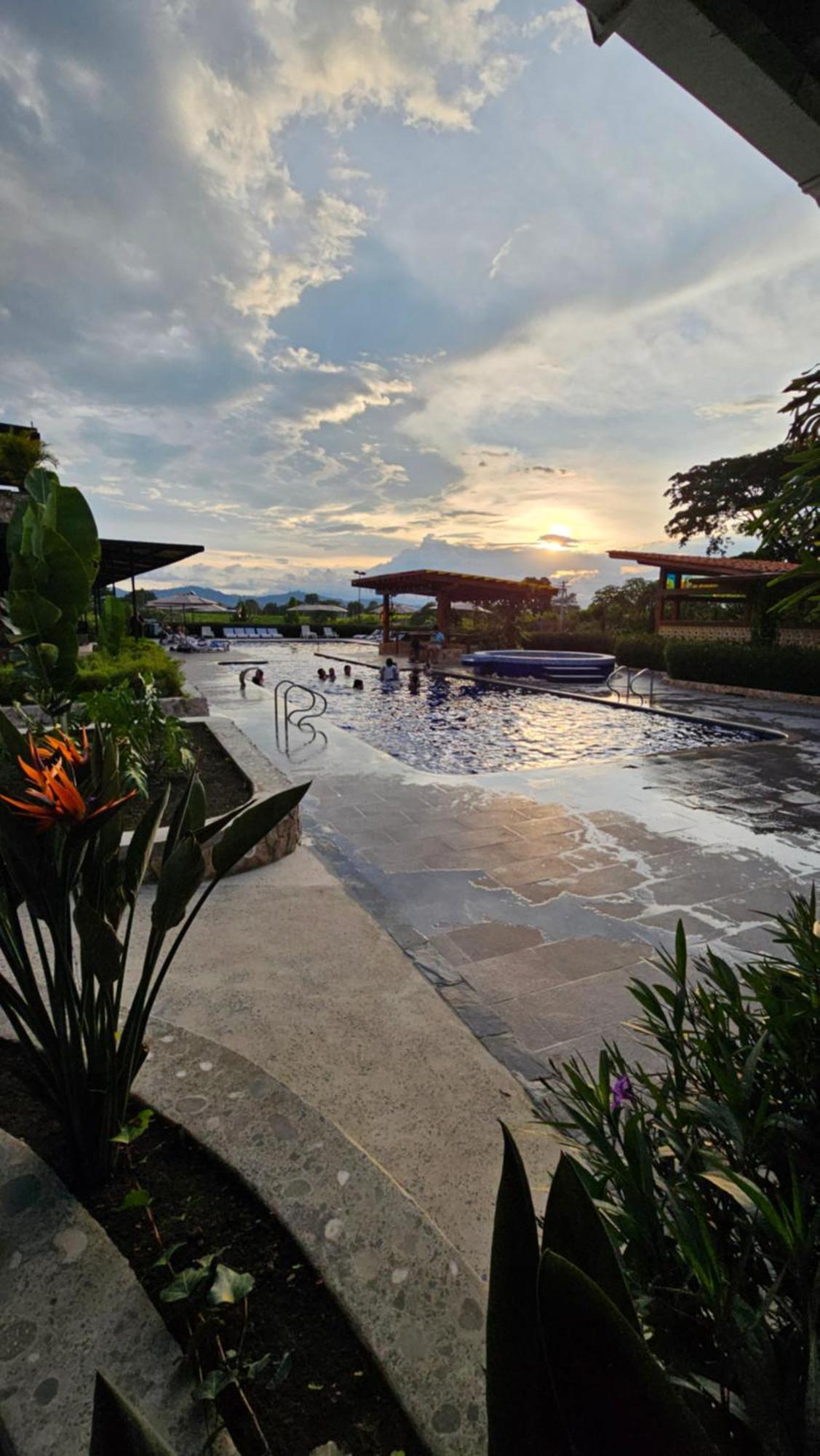 Hotel El Cielo En La Tierra Alcalá 外观 照片