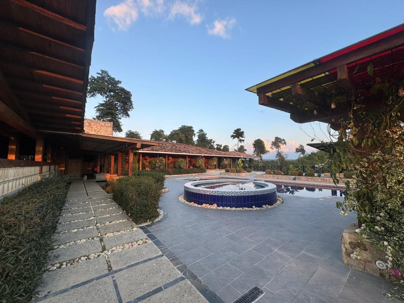 Hotel El Cielo En La Tierra Alcalá 外观 照片
